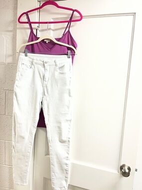2 pc White Pants sz 44 with Karen Millen  Magenta slip